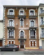 Окна REHAU для гостиницы во французском Лурде: современный комфорт с сохранением стиля здания &mdash; ViknaDOMI